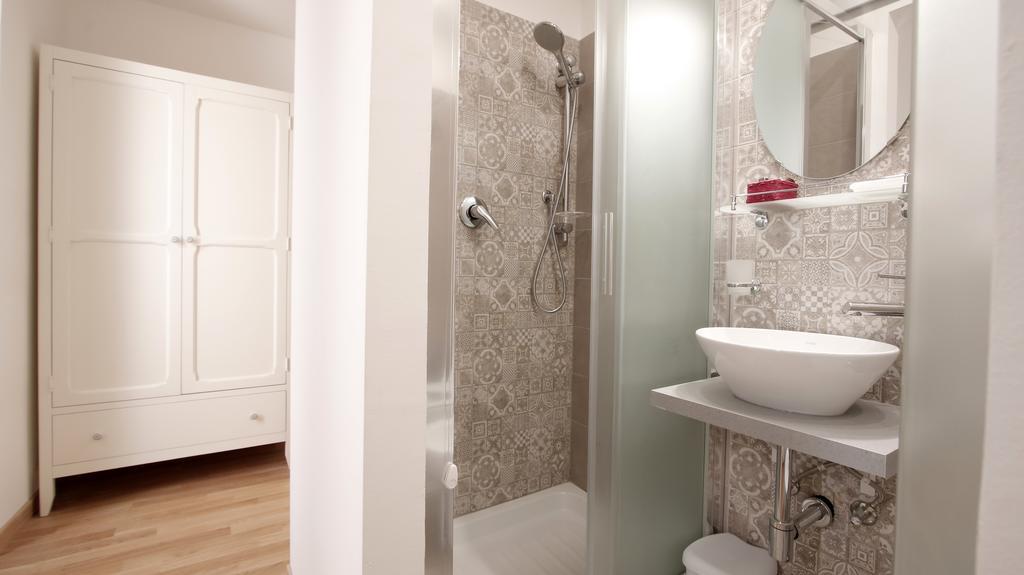 Domus Flaviae Guest house Rome