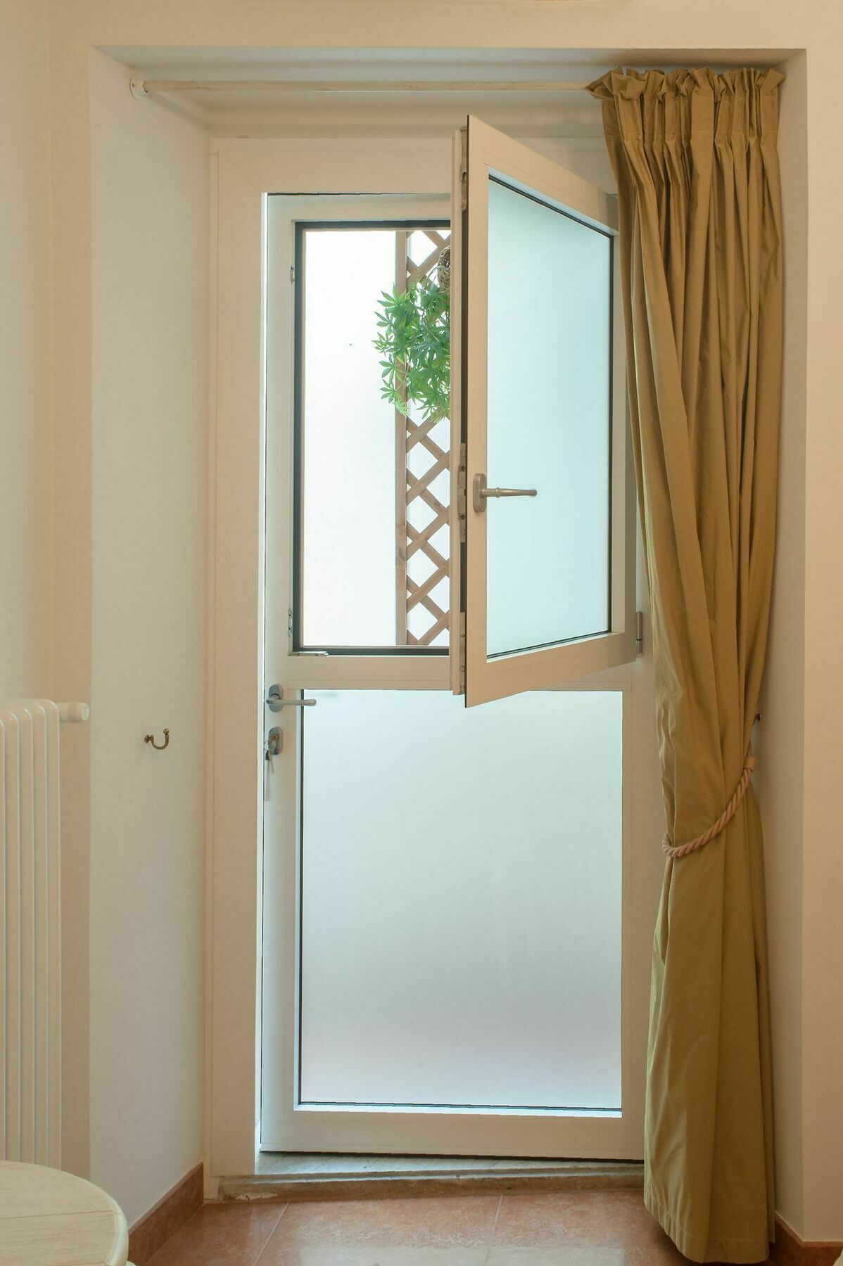 Guest house Domus Flaviae 2*
